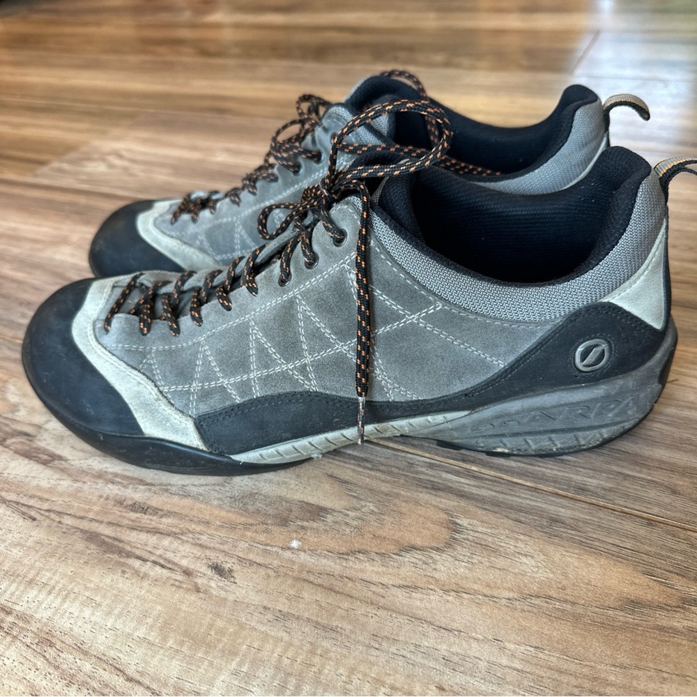 Scarpa Zen Pro Approach Hiking Shoes Rock Climbing Suede Mens Size 11.5 Gray